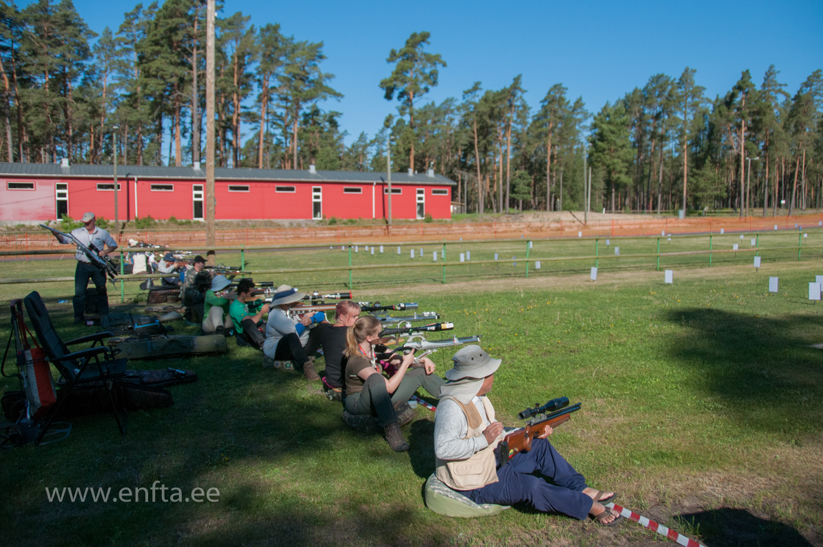 015 Day 1 The game of light and shadow begins